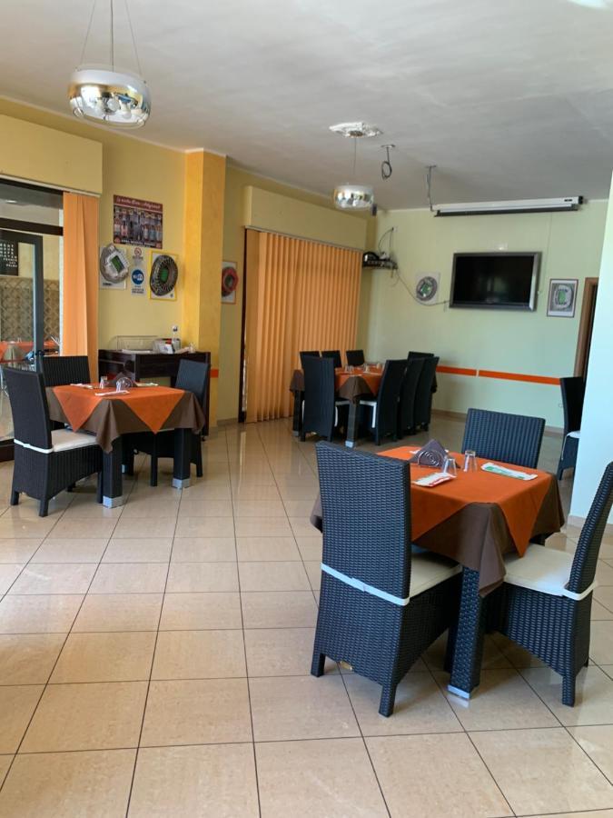 Stanza Vacanza Lo Stadio Сибари Екстериор снимка